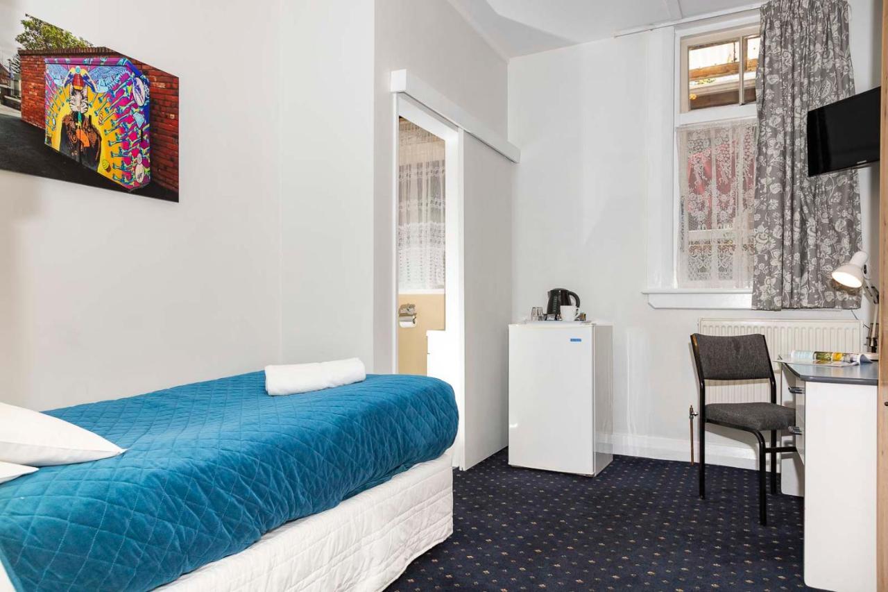 Kiwis Nest Backpackers And Budget Accommodation Dunedin Exterior photo